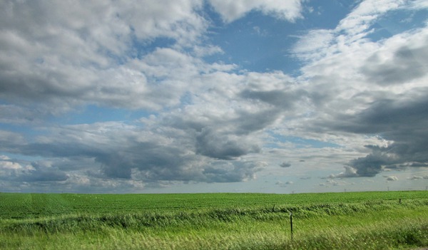 Prairie Cloudscape on US HWY 14